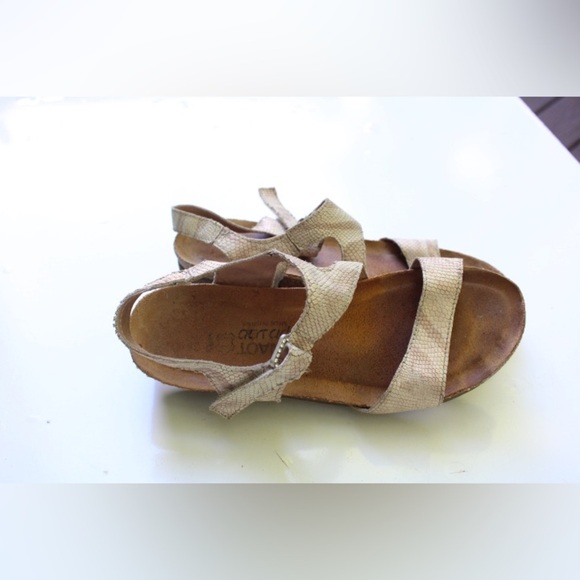 Naot sandals - Picture 10 of 11
